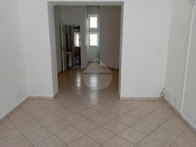 Foto Negozio in Via Risorgimento, Messina San Martino di 40 m² con 1 locali