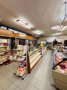 Foto Negozio in Via Torcicoda, Firenze Isolotto Talenti di 105 m²