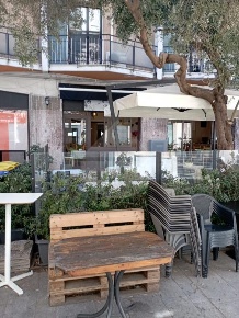 Foto Negozio in Via Cardines, Messina di 35 m² con 1 locali in vendita