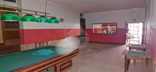 Foto Negozio in Via cinque giornate, Tivoli Zona Empolitana di 335 m²