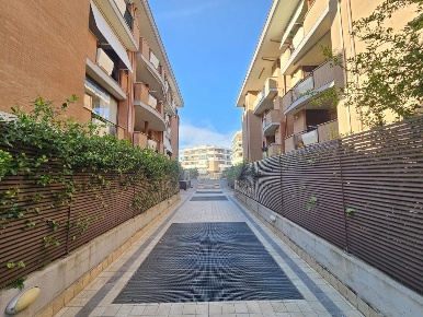 Foto Appartamento in VIA MARCELLO PALMISANO, Roma Torresina di 67 m²