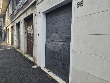 Foto Negozio in via della madonna del riposo, Roma di 15 m² con 1 locali