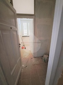 Foto Negozio in viale padre mariano da torino, Ronciglione di 130 m²