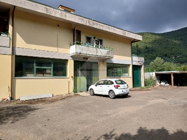 Foto Capannone industriale in Via Del Fosso di Sieci, Pontassieve di 550 m²