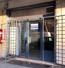 Foto Negozio in Via Anastasio II, Roma di 36 m² con 1 locali in vendita