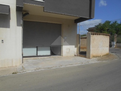 Foto Laboratorio in Via Alcide De Gasperi, Castelvetrano Centro di 40 m²