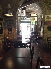 Foto Negozio in Via Alunni, Perugia di 135 m² con 3 locali in vendita