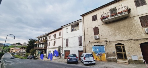 Foto Negozio in Via Velletri, Cori di 36 m² con 2 locali in vendita