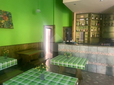 Foto Negozio in LAUREANA CILENTO, Laureana Cilento di 100 m² in vendita