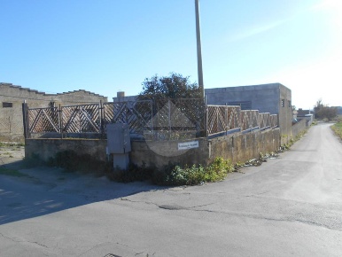 Foto Laboratorio in Via Rodi, Campobello di Mazara Centro di 610 m²