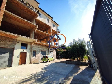 Foto Magazzino in Loc. Muzio Nigro, Corigliano-Rossano di 145 m² in vendita