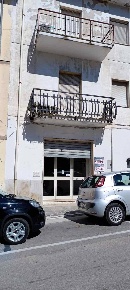 Foto Negozio in -, Pico di 35 m² con 1 locali in vendita
