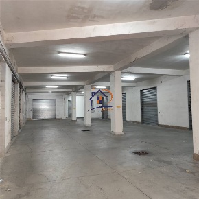 Foto Attività commerciale in Via Donato Mungo, Corigliano-Rossano di 75 m²