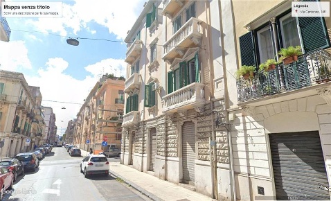 Foto Negozio in Via Centonze 146, Messina Battisti - Avignone di 47 m²