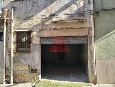Foto Magazzino in -, Villabate di 80 m² con 2 locali in vendita