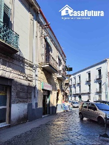 Foto Locale commerciale in -, Napoli Secondigliano di 50 m² con 2 locali
