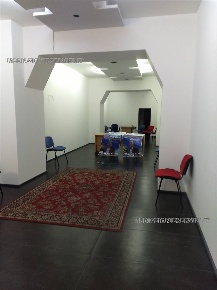 Foto Negozio in -, Giarre Centro di 135 m² con 2 locali in vendita