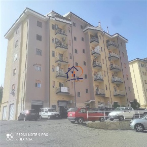 Foto Magazzino in P.zza Dante, Corigliano-Rossano di 26 m² con 1 locali