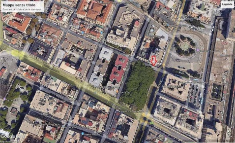 Foto Negozio in Via del Vespro 4, Messina La Farina - Stazione di 96 m²