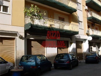 Foto Negozio in -, Villabate di 145 m² con 1 locali in affitto