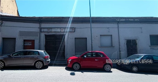 Foto Locale commerciale in -, Pontecorvo Centro di 220 m² con 1 locali