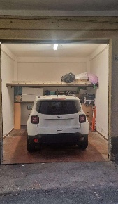 Foto Attività commerciale in Via Zeffiro Massa, Sanremo di 18 m² in vendita