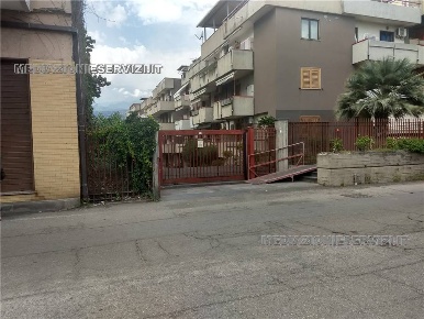 Foto Magazzino in -, Mascali Centro di 380 m² con 1 locali in vendita