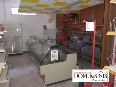 Foto Negozio in -, Nurachi di 105 m² in vendita