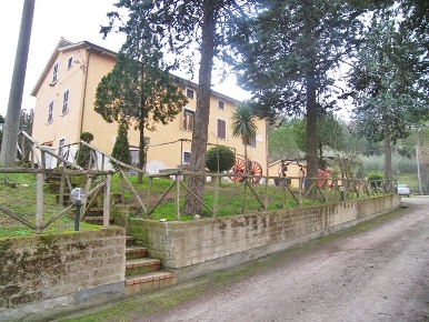 Foto Cessione attività a Chiusi Centro di 150 m² con 1 locali in vendita