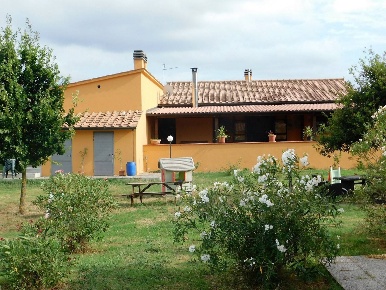 Foto Ristorante a Roccastrada di 220 m² con 4 locali in vendita