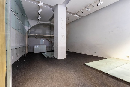 Foto Negozio a Siena San Domenico - Fontebranda di 143 m² con 3 locali