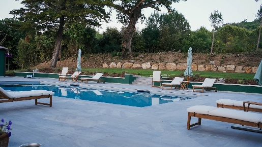 Foto Agriturismo a Massa Marittima di 450 m² con 19 locali in vendita