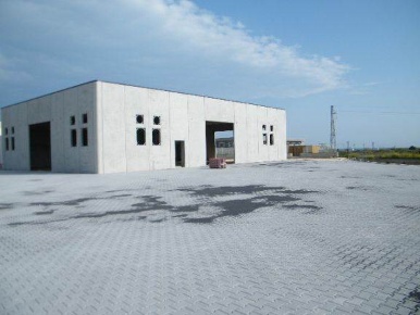 Foto Locale commerciale a Siracusa Belvedere - Tremmilia di 1140 m²