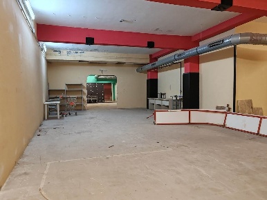 Foto Magazzino a Mentana Centro di 215 m² con 2 locali in vendita