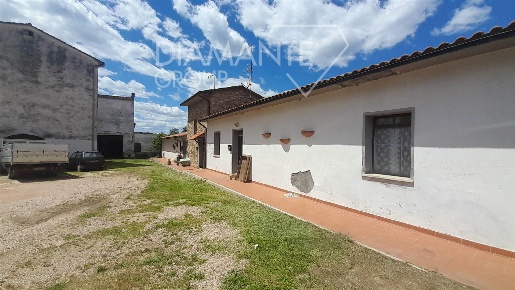 Foto Agriturismo in botrona, Massa Marittima Centro di 700 m² con 24 locali