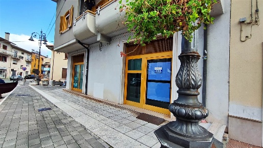 Foto Negozio in VIA MICHELANGELO CIANCIULLI 65, Montella di 110 m²