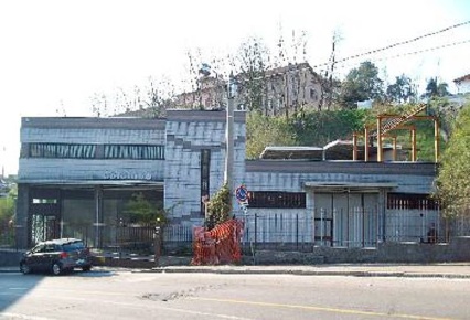 Foto Negozio in Via Dalmazia, Varese Biumo Inferiore - Superiore di 610 m²