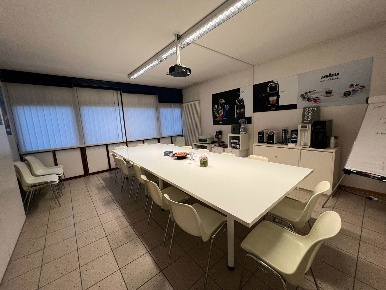 Foto Ufficio a Sant'Ilario d'Enza Centro di 100 m² con 3 locali in vendita
