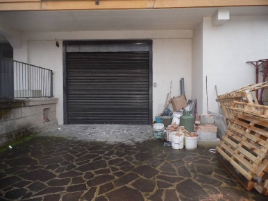 Foto Negozio a Avellino di 160 m² in affitto