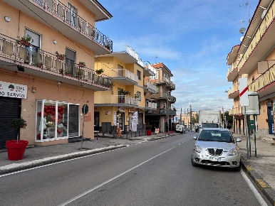 Foto Attività commerciale in Via Roma, Sant'Anastasia Centro di 72 m²