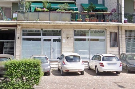 Foto Negozio a Soresina di 240 m² con 4 locali in affitto