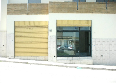 Foto Locale commerciale a Canosa di Puglia Centro di 220 m² in vendita