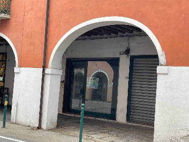 Foto Negozio a Venezia Mestre di 25 m² con 1 locali in affitto