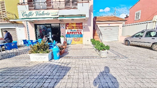 Foto Locale commerciale in Via Appia Lato Napoli 459, Formia Centro