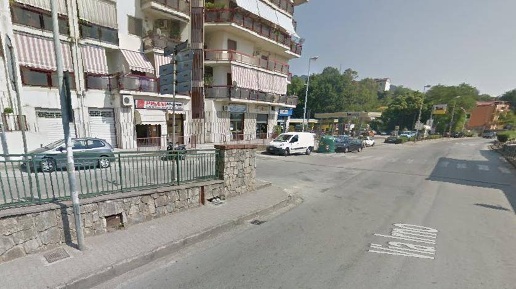 Foto Negozio a Salerno Fratte - Matierno di 50 m² con 1 locali in vendita