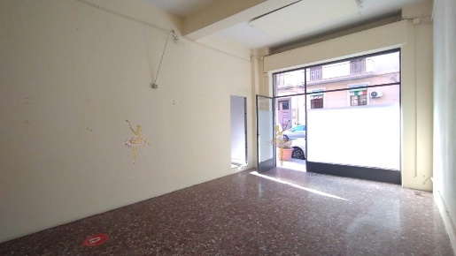 Foto Negozio in Via Trieste  8B-8C, Catania Corso Italia - Europa di 117 m²
