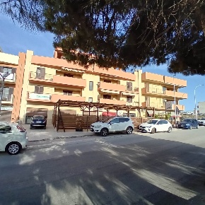 Foto Negozio in Via Lioni  6, Sciacca Centro di 250 m² in vendita