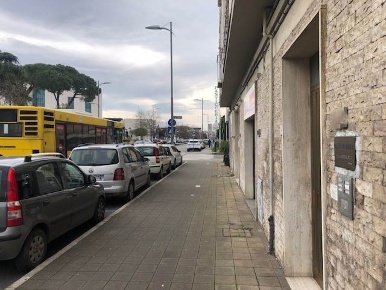 Foto Negozio a Empoli Ospedale - Santa Maria di 50 m² con 1 locali