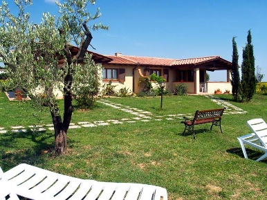Foto Agriturismo a Castiglione della Pescaia Tirli, Vetulonia, Buriano