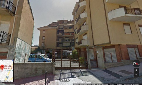 Foto Ufficio a San Cataldo Centro di 320 m² con 7 locali in affitto